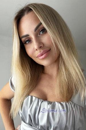 223452 - Elena Age: 43 - Ukraine