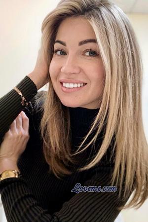 227656 - Oksana Age: 36 - Ukraine