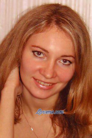 76215 - Veronica Age: 30 - Russia